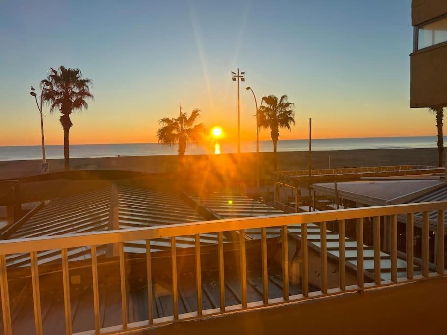 Le Carrousel - Apt Vue Mer - Plage A 10 M - Clim - Wifi Кане Экстерьер фото